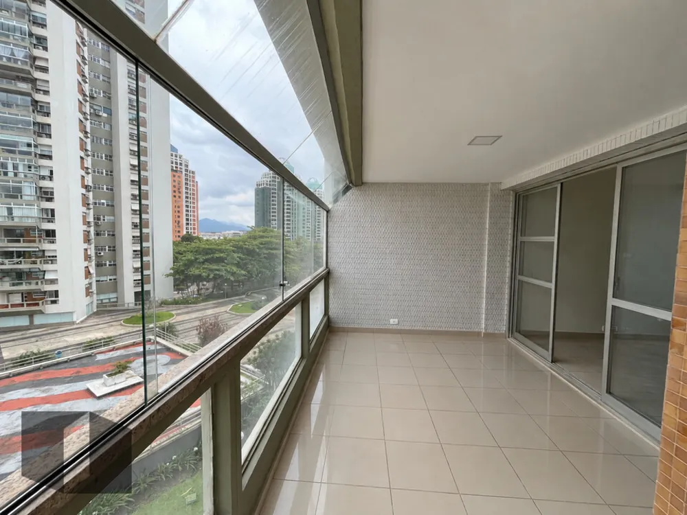Apartamento, 3 quartos, 125 m² - Foto 2