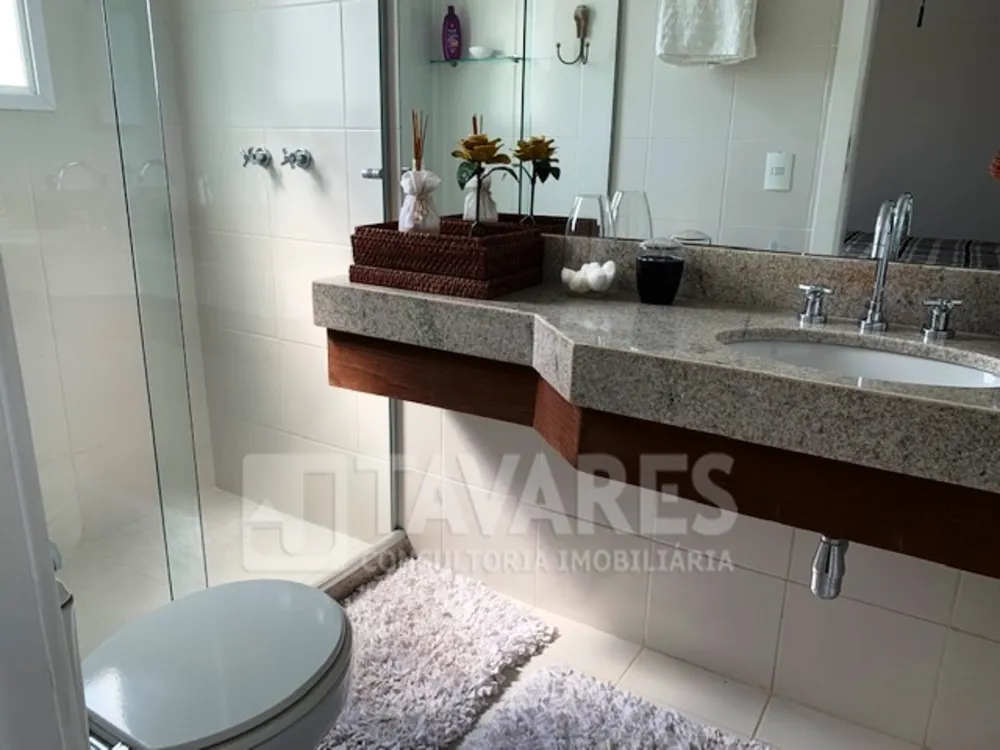 Casa, 4 quartos, 220 m² - Foto 2