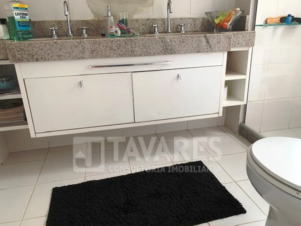 Casa, 4 quartos, 220 m² - Foto 20