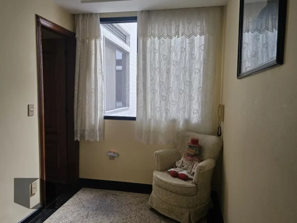 Apartamento, 3 quartos, 190 m² - Foto 2