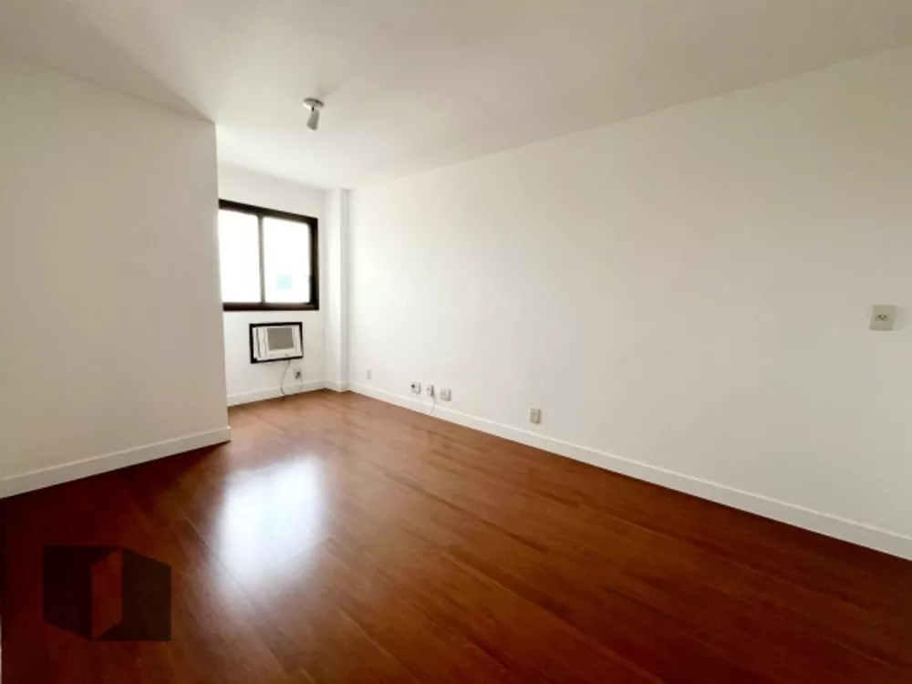 Cobertura, 3 quartos, 355 m² - Foto 35