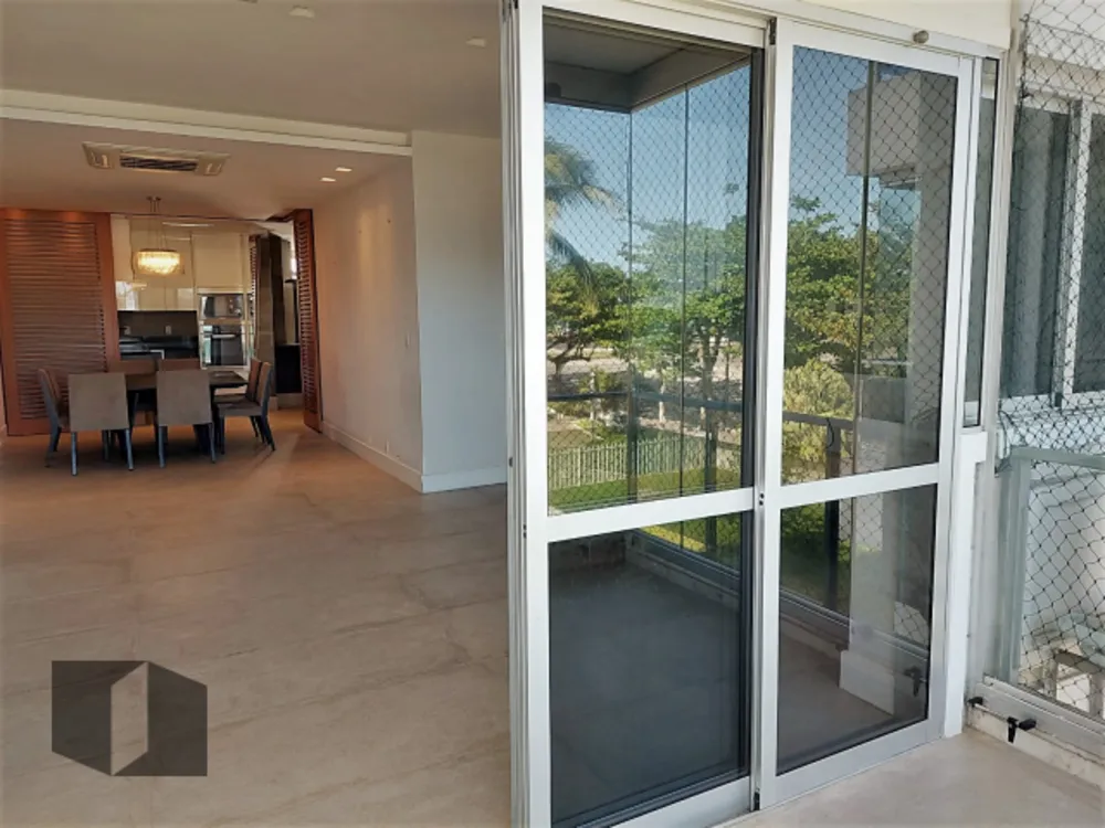 Apartamento, 3 quartos, 140 m² - Foto 2