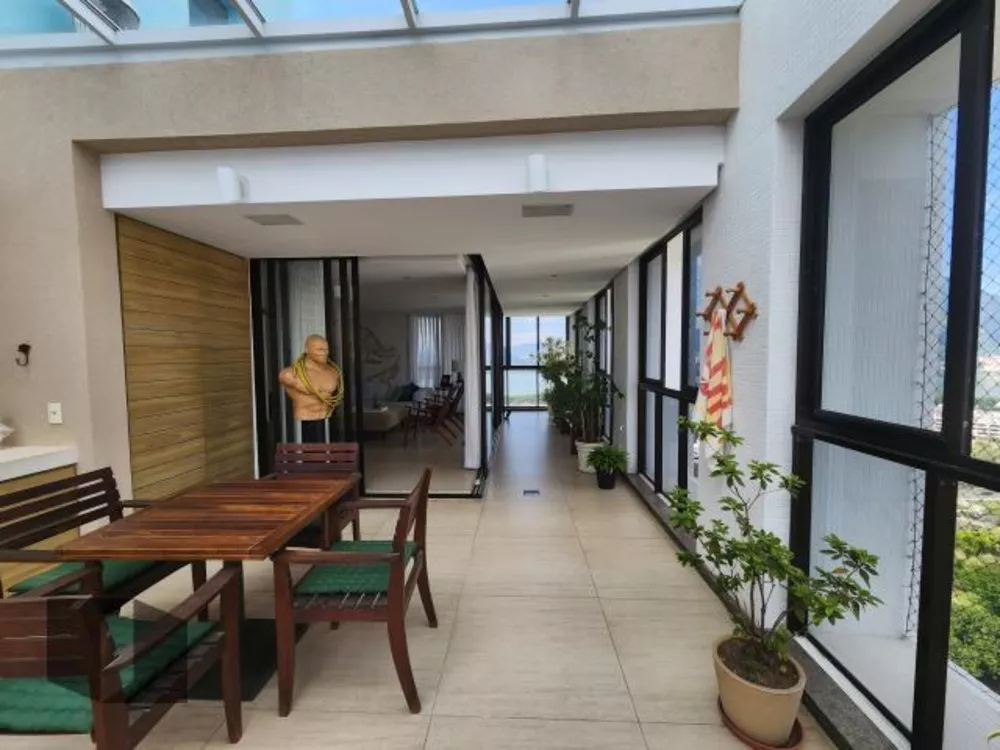 Cobertura à venda com 3 quartos, 270m² - Foto 4