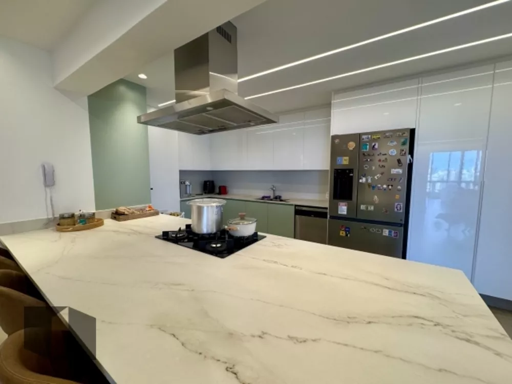 Cobertura, 3 quartos, 242 m² - Foto 17