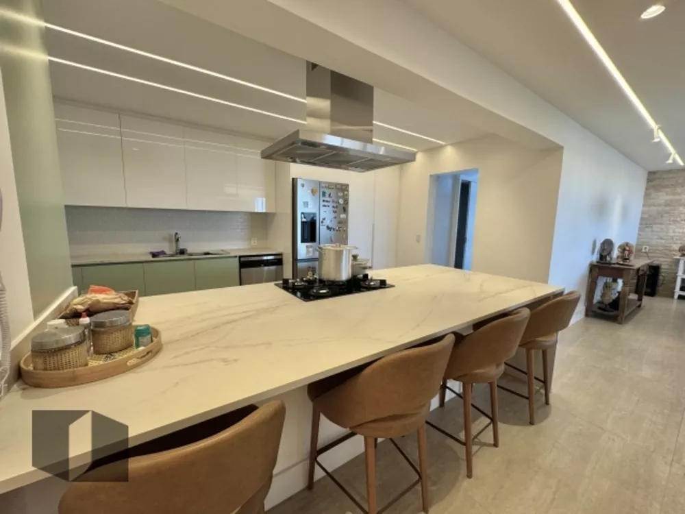 Cobertura, 3 quartos, 242 m² - Foto 21