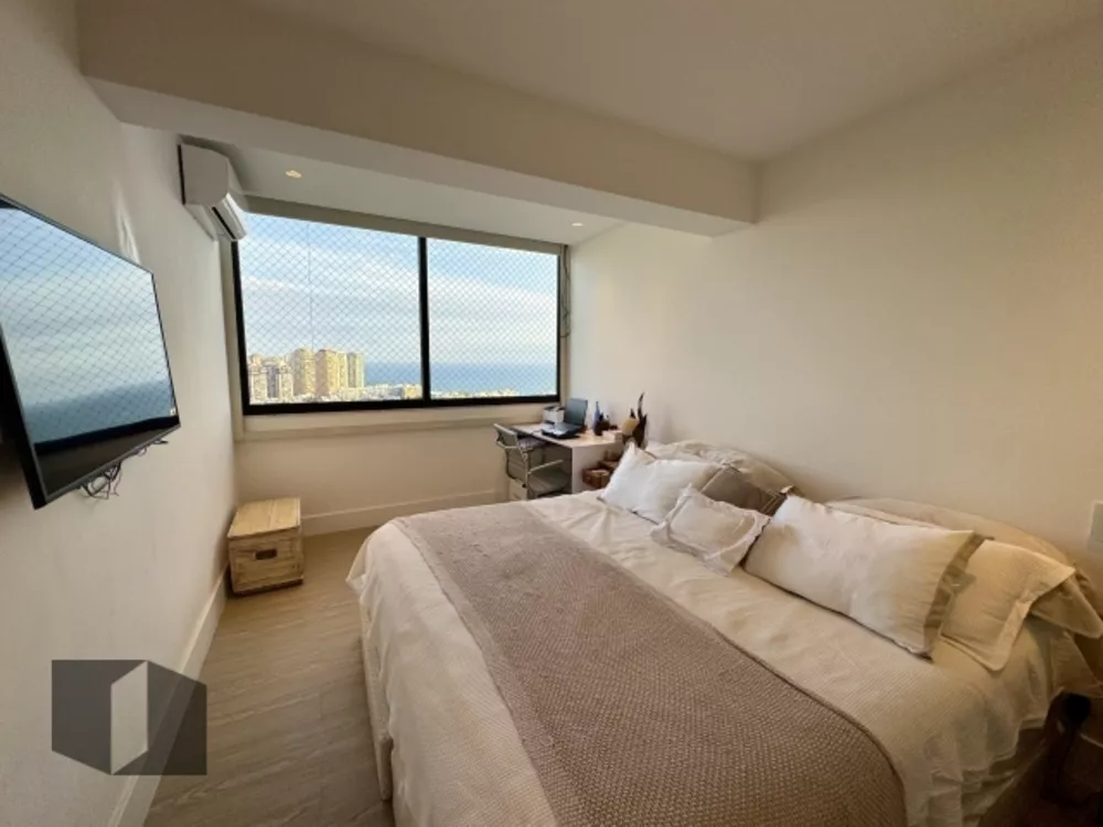 Cobertura, 3 quartos, 242 m² - Foto 12