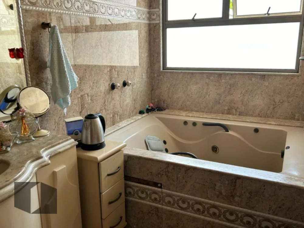 Casa, 4 quartos, 725 m² - Foto 23