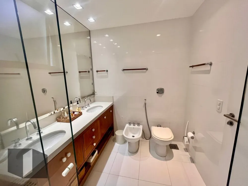 Apartamento, 4 quartos, 233 m² - Foto 17