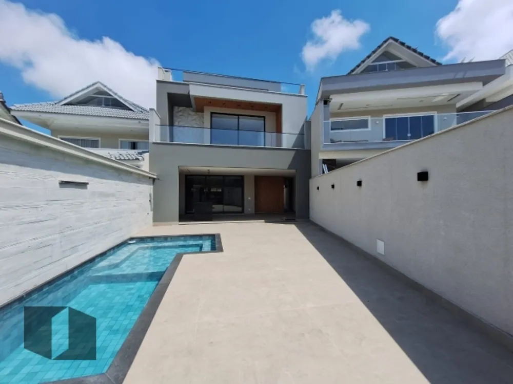 Casa, 5 quartos, 358 m² - Foto 1