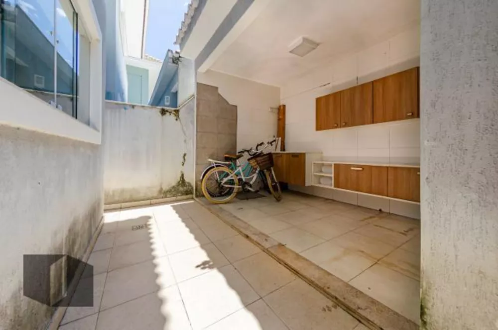 Casa, 5 quartos, 240 m² - Foto 12