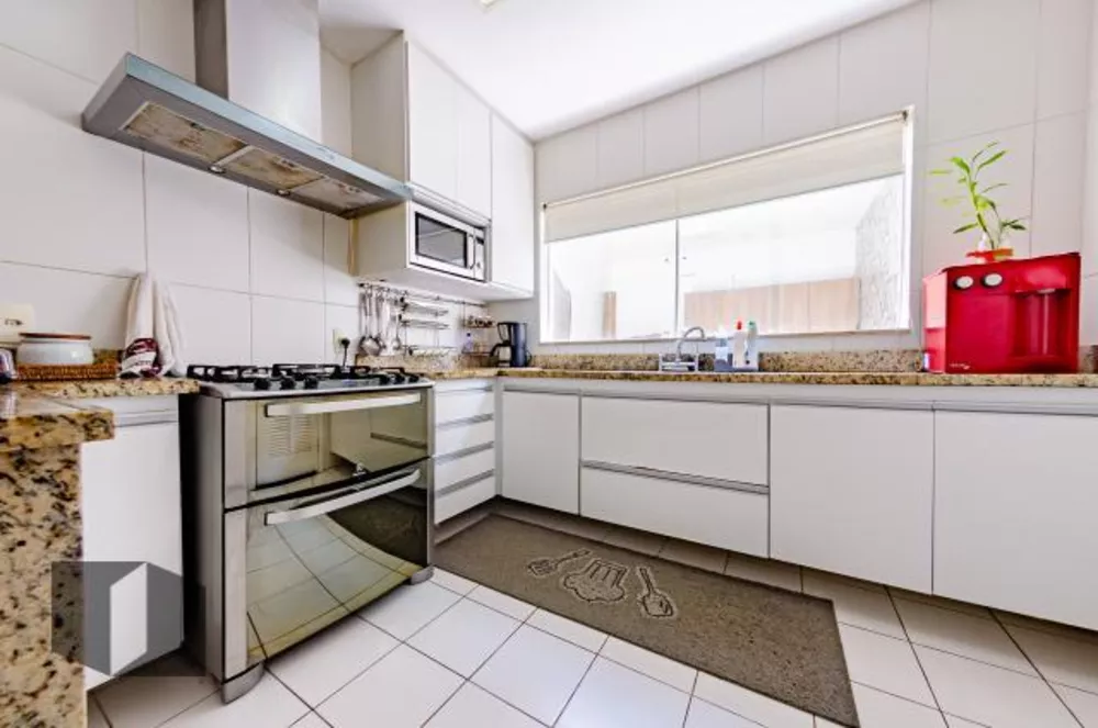 Casa, 5 quartos, 240 m² - Foto 25