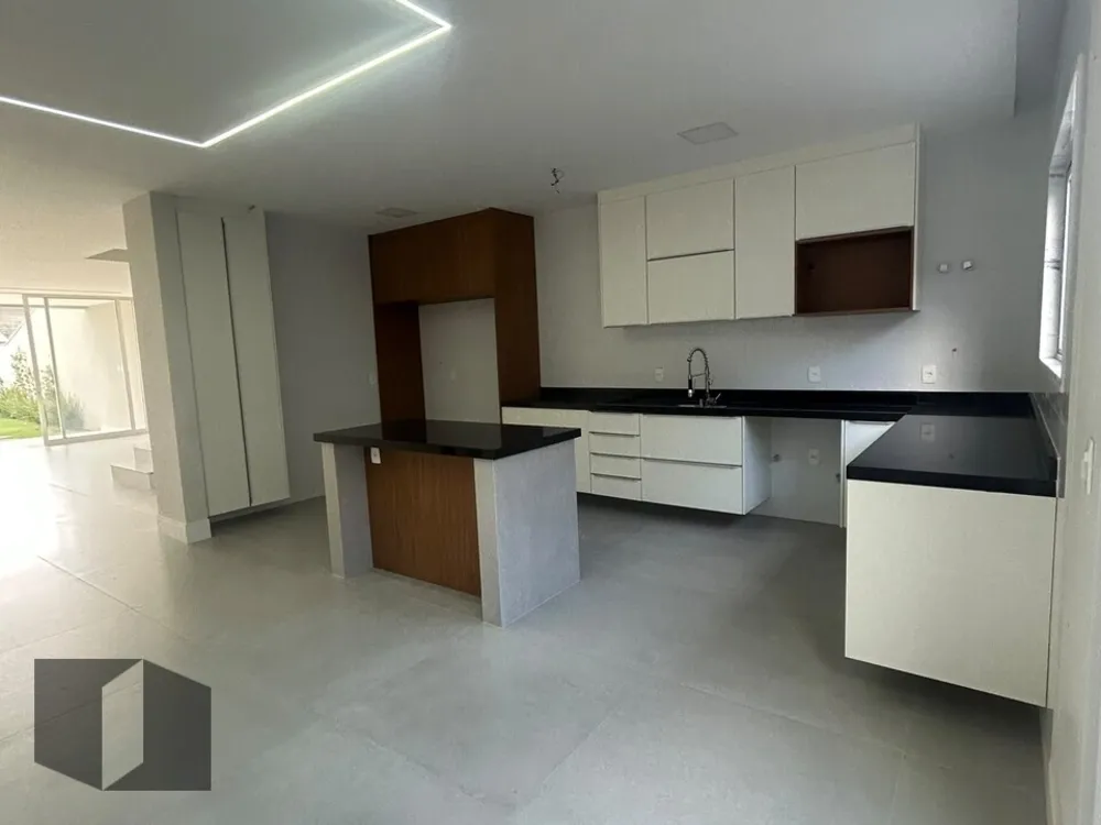 Casa, 3 quartos, 273 m² - Foto 8