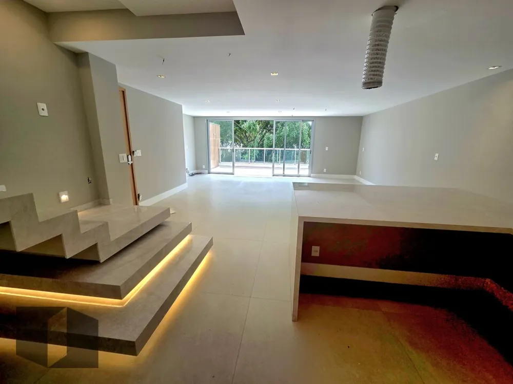 Cobertura, 4 quartos, 308 m² - Foto 11