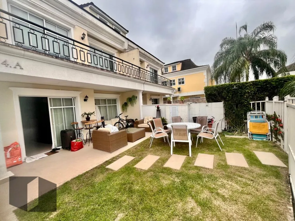 Casa, 3 quartos, 212 m² - Foto 2
