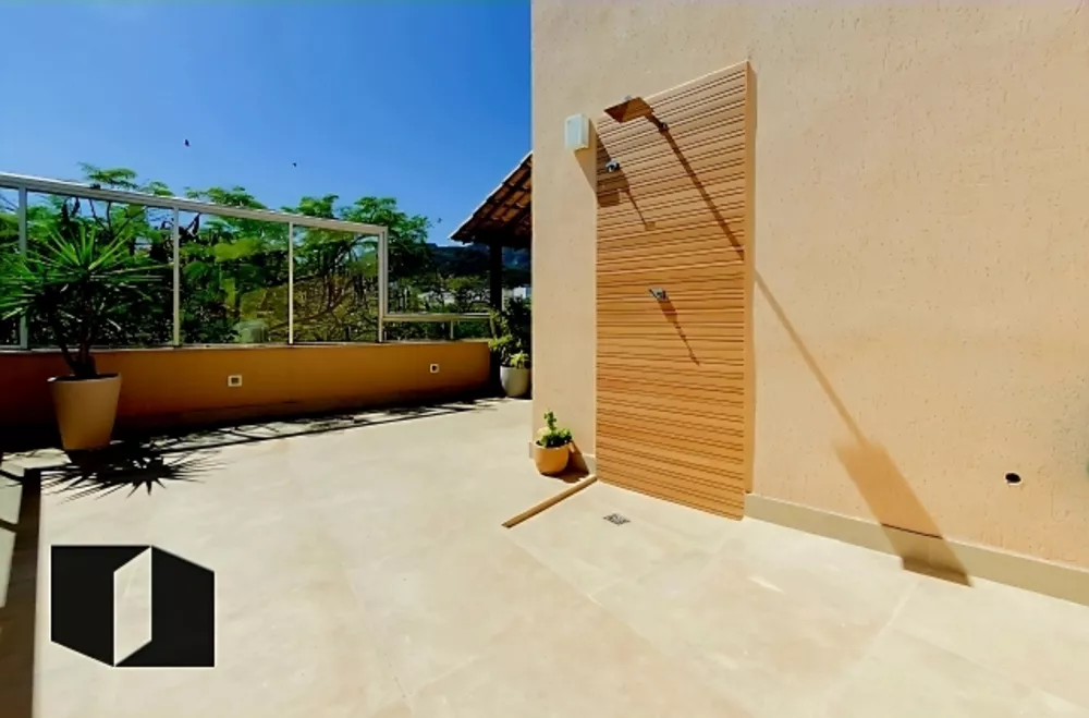 Cobertura, 3 quartos, 219 m² - Foto 3