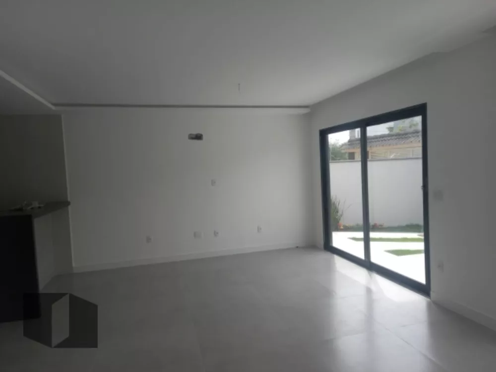 Casa, 4 quartos, 180 m² - Foto 6