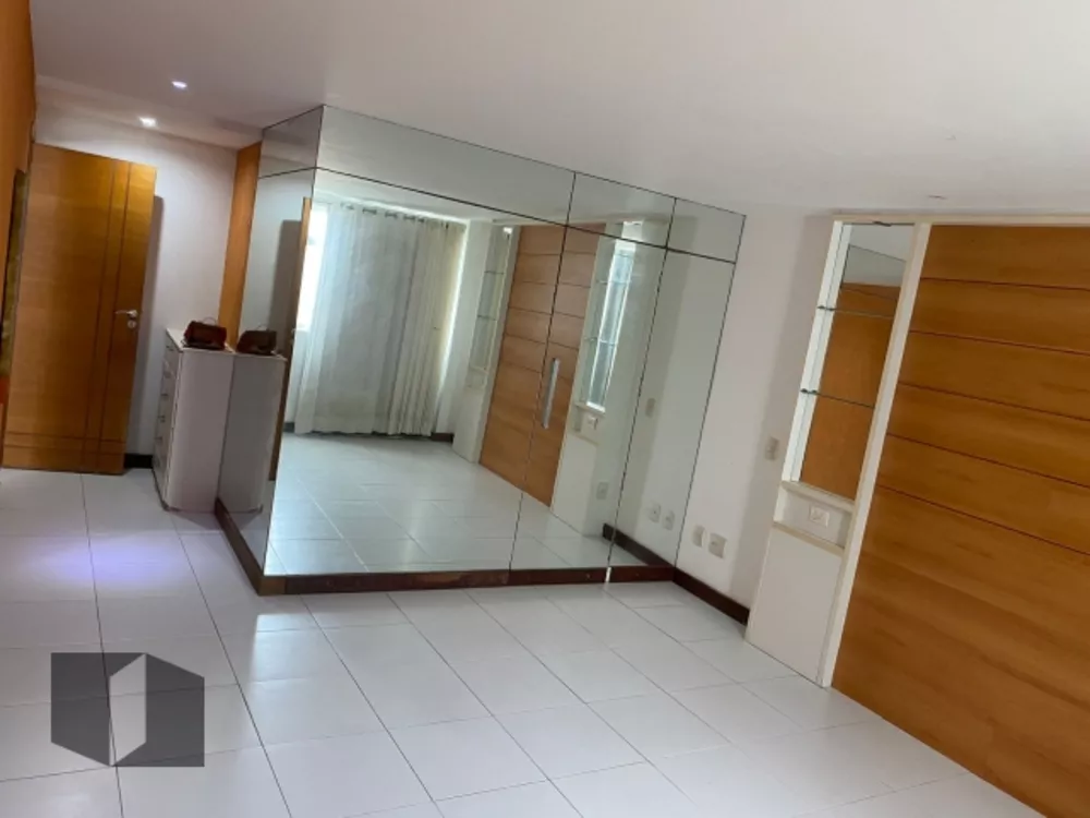 Apartamento, 3 quartos, 193 m² - Foto 4