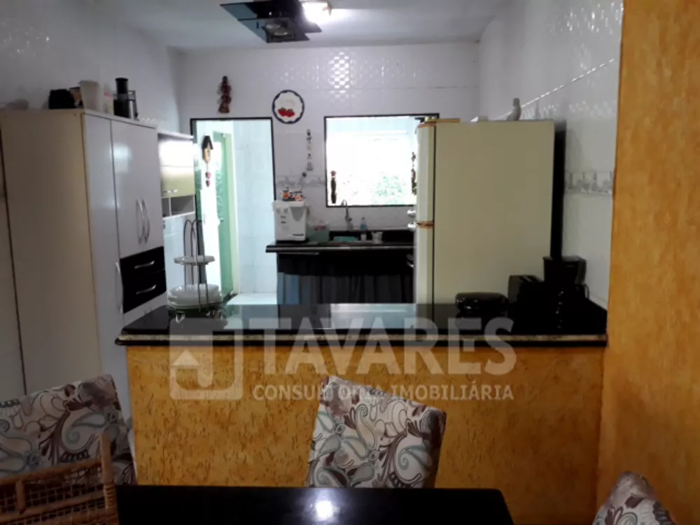 Casa, 4 quartos, 240 m² - Foto 12