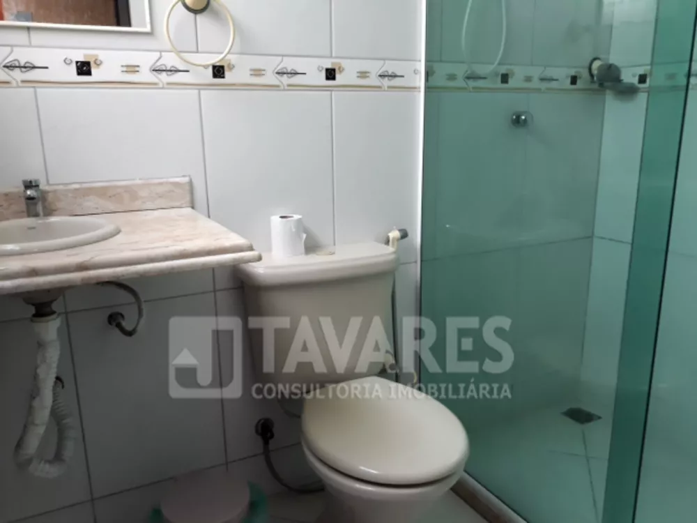 Casa, 4 quartos, 240 m² - Foto 22