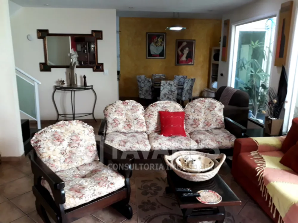 Casa, 4 quartos, 240 m² - Foto 28