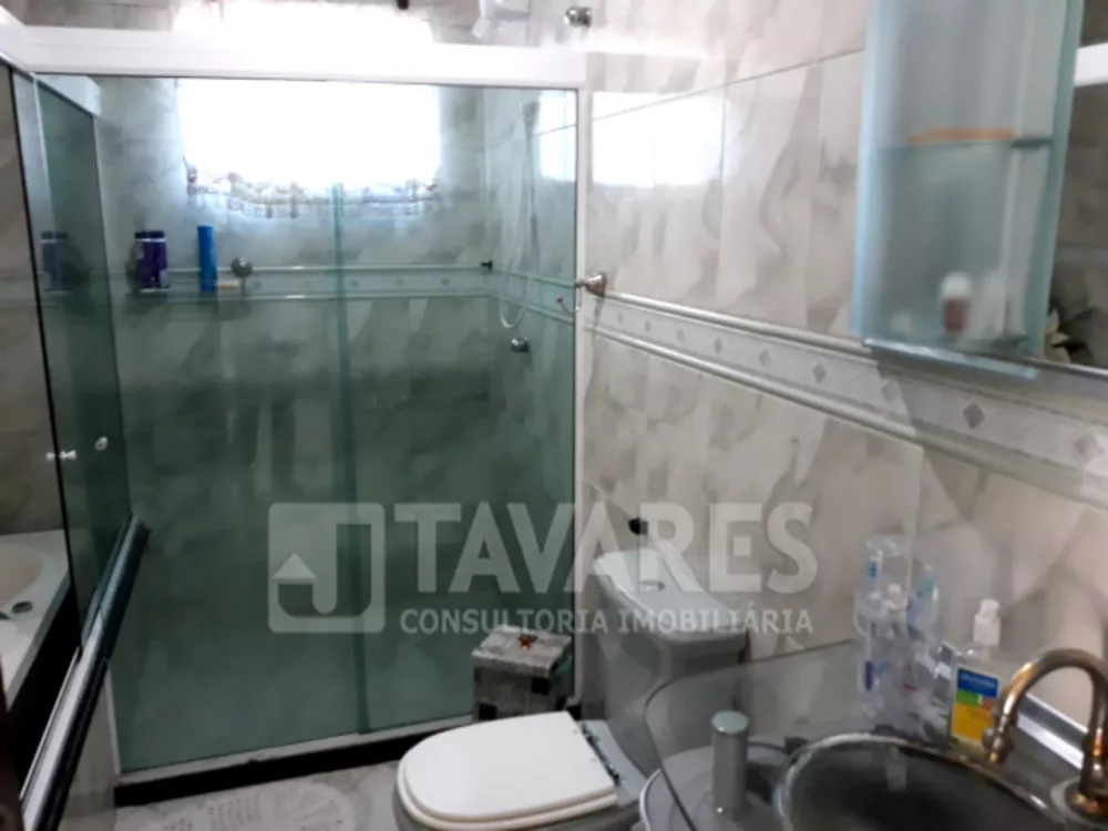 Casa, 4 quartos, 240 m² - Foto 35