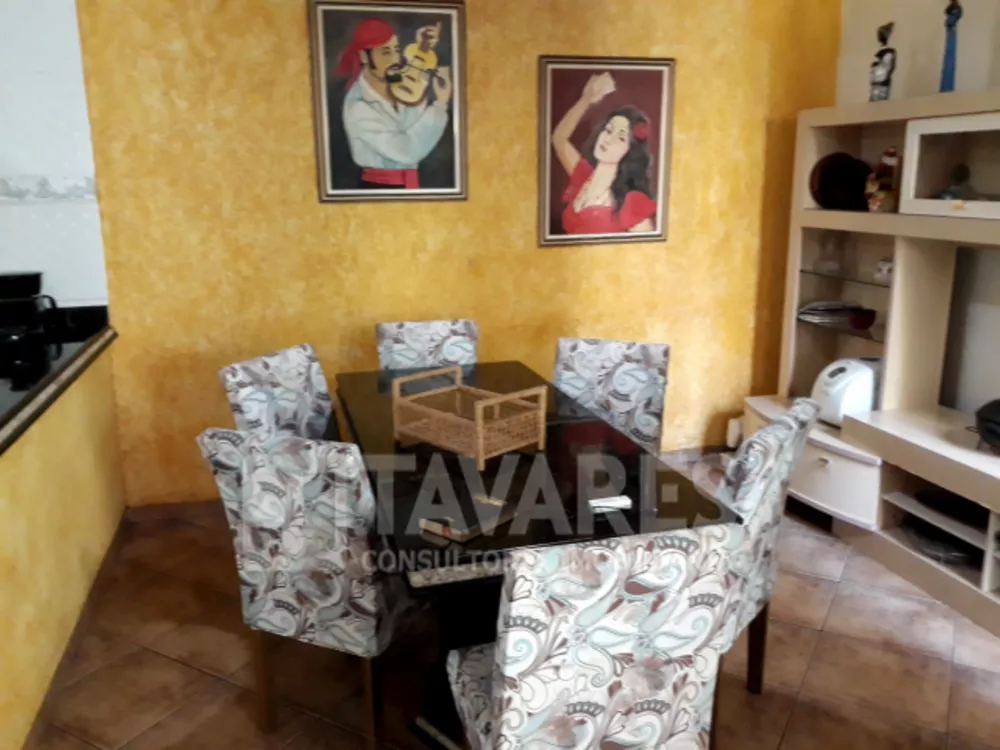 Casa, 4 quartos, 240 m² - Foto 8