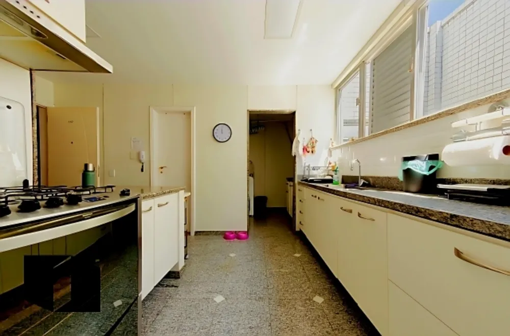 Cobertura, 3 quartos, 219 m² - Foto 9