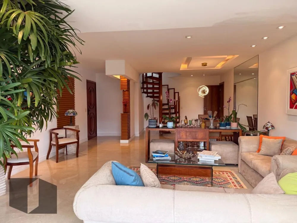 Cobertura, 4 quartos, 323 m² - Foto 2