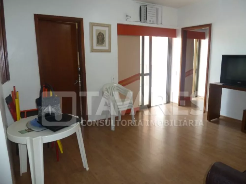 Apartamento à venda com 2 quartos, 70m² - Foto 6