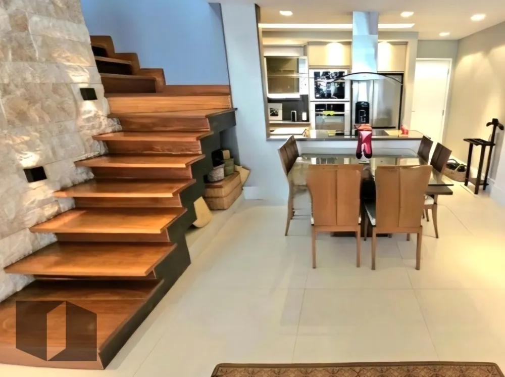 Cobertura, 3 quartos, 258 m² - Foto 5