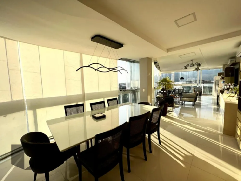 Apartamento, 3 quartos, 192 m² - Foto 8