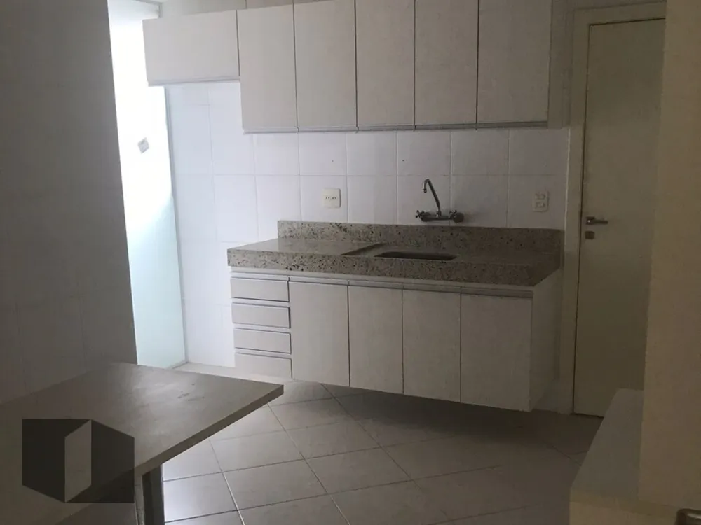 Apartamento, 3 quartos, 262 m² - Foto 9