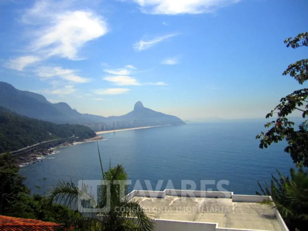 Casa, 4 quartos, 331 m² - Foto 1