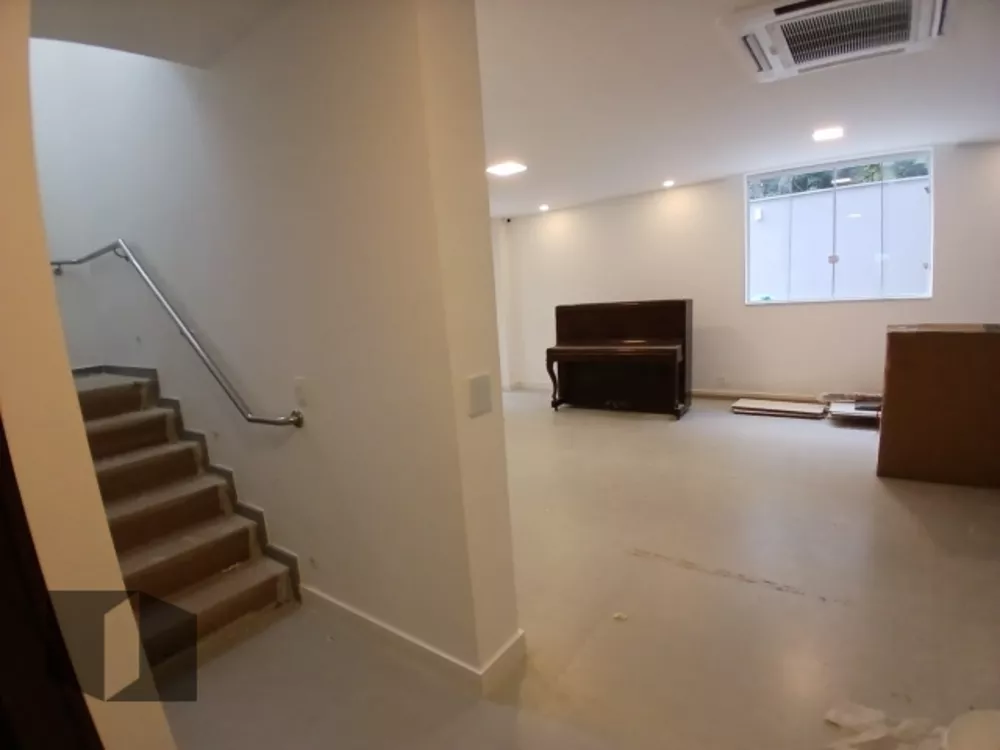 Casa, 9 quartos, 675 m² - Foto 9