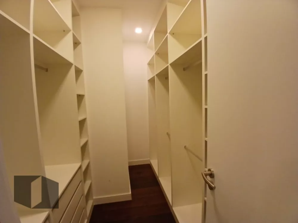 Casa, 9 quartos, 675 m² - Foto 37