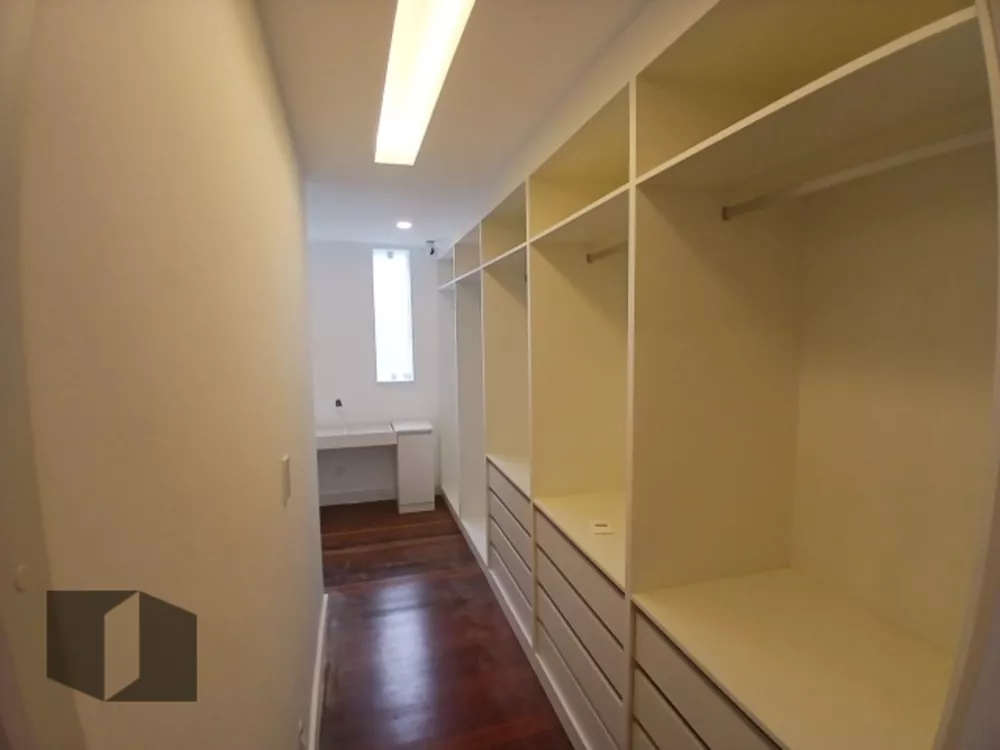 Casa, 9 quartos, 675 m² - Foto 42