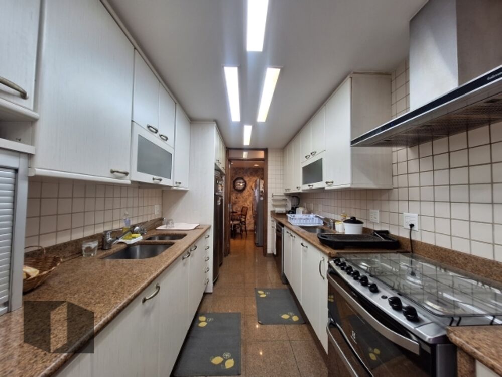Apartamento, 5 quartos, 261 m² - Foto 2