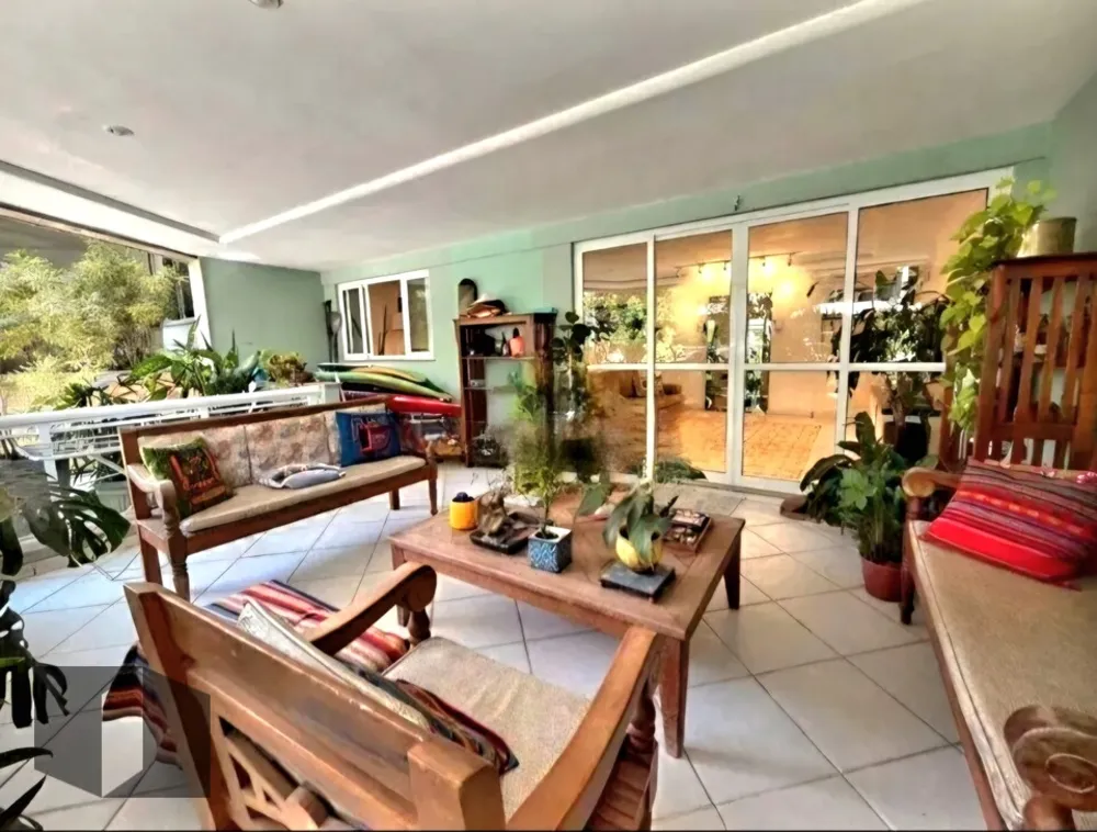 Apartamento, 3 quartos, 170 m² - Foto 1