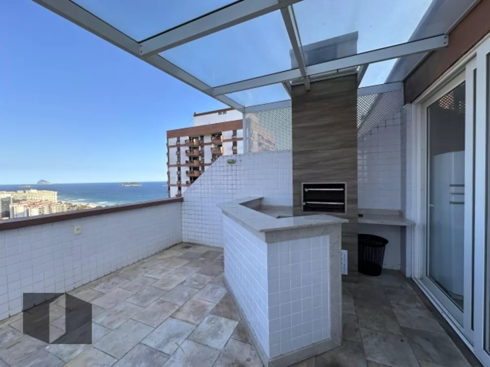 Cobertura, 3 quartos, 222 m² - Foto 3