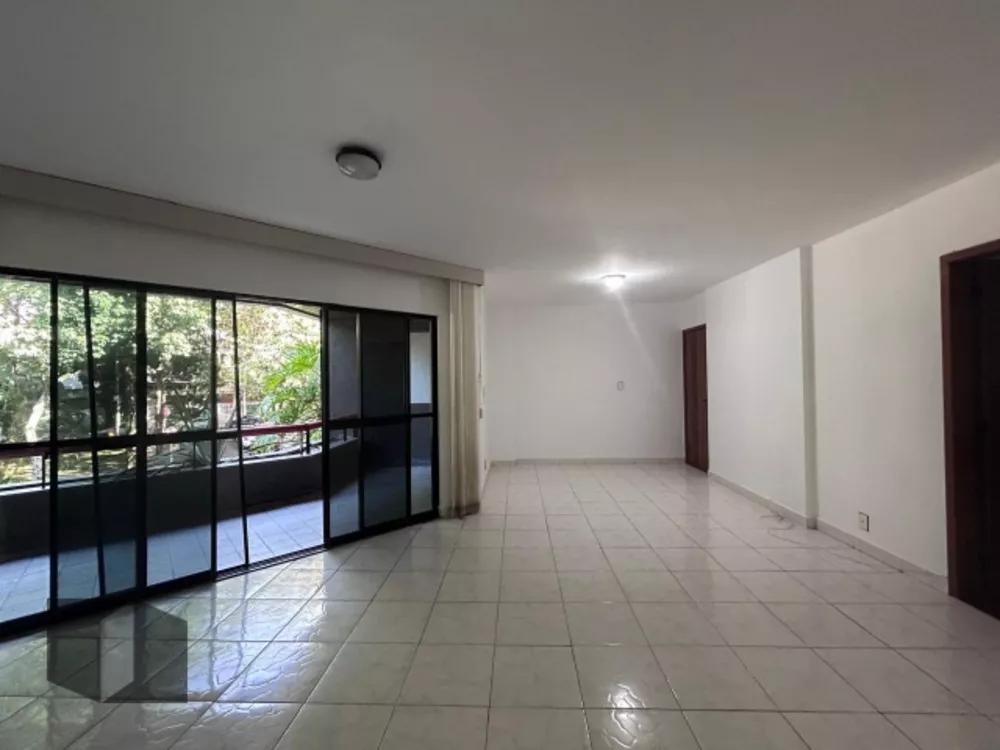 Apartamento à venda com 4 quartos, 159m² - Foto 3