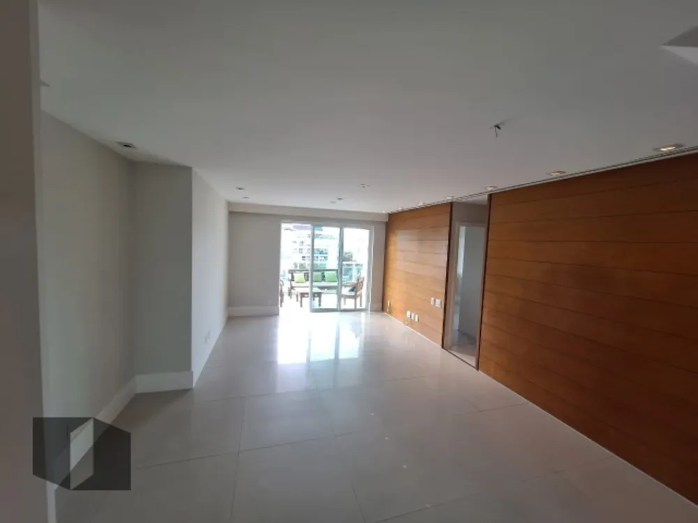 Cobertura, 3 quartos, 205 m² - Foto 2