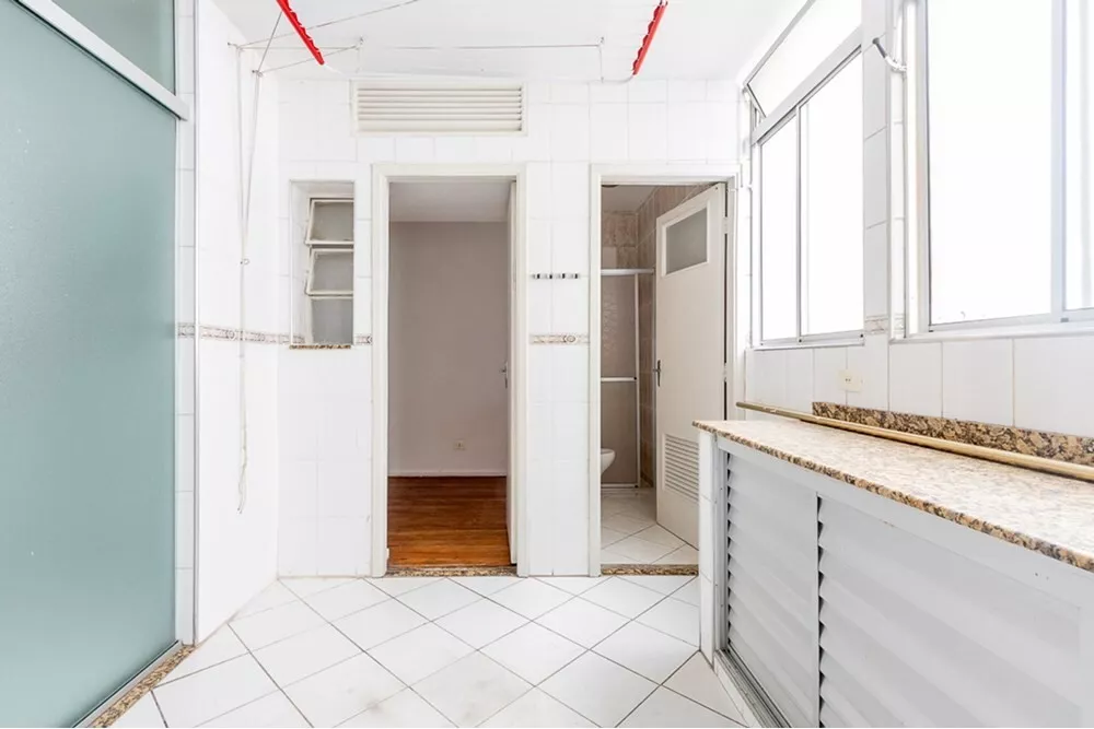 Apartamento à venda com 3 quartos, 155m² - Foto 9