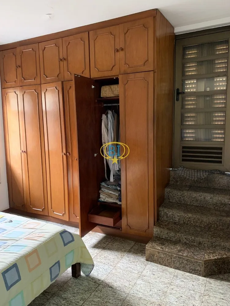 Casa, 3 quartos, 247 m² - Foto 3