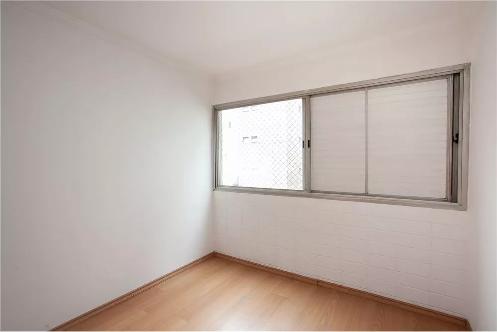 Apartamento à venda com 2 quartos, 52m² - Foto 2