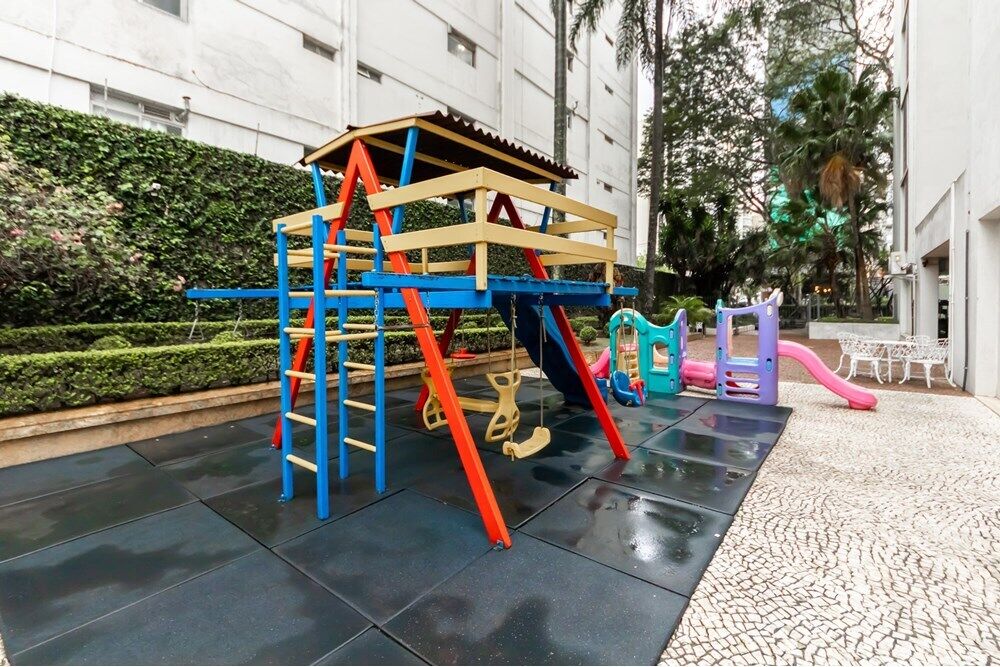 Apartamento, 3 quartos, 130 m² - Foto 2