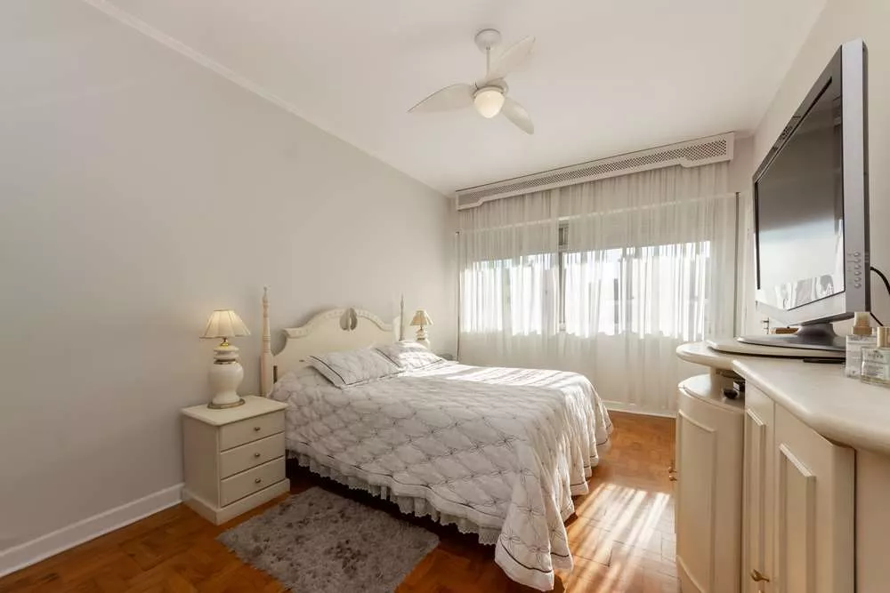 Apartamento à venda com 3 quartos, 145m² - Foto 15