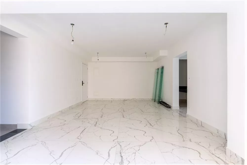 Apartamento à venda com 1 quarto, 79m² - Foto 19