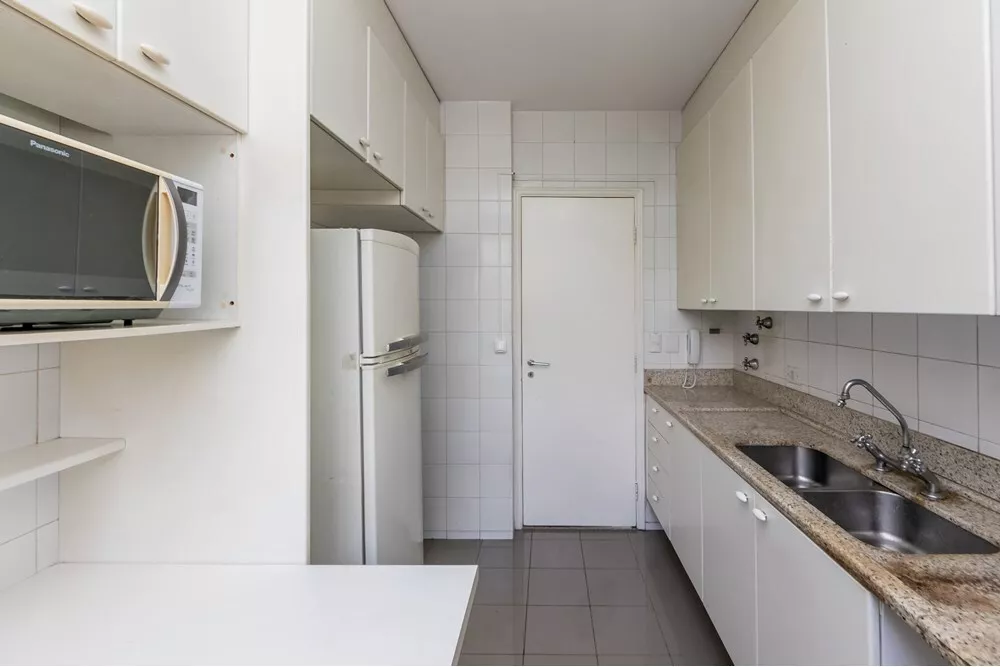 Apartamento à venda com 3 quartos, 127m² - Foto 4