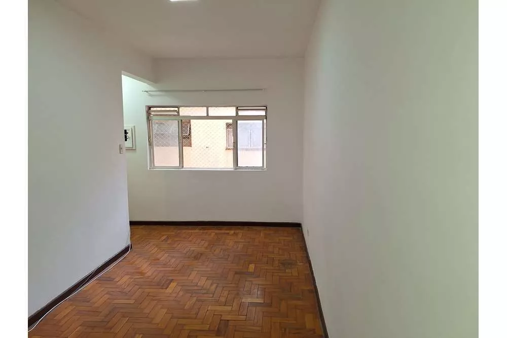 Apartamento à venda com 1 quarto, 46m² - Foto 1