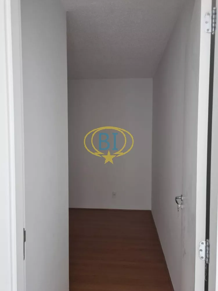 Apartamento à venda com 2 quartos, 41m² - Foto 4